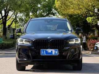 BMW X3 2023 xDrive30i Leading Type M Obsidian Night Suit exterior photo 2