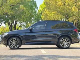 BMW X3 2023 xDrive30i Leading Type M Obsidian Night Suit exterior photo 3