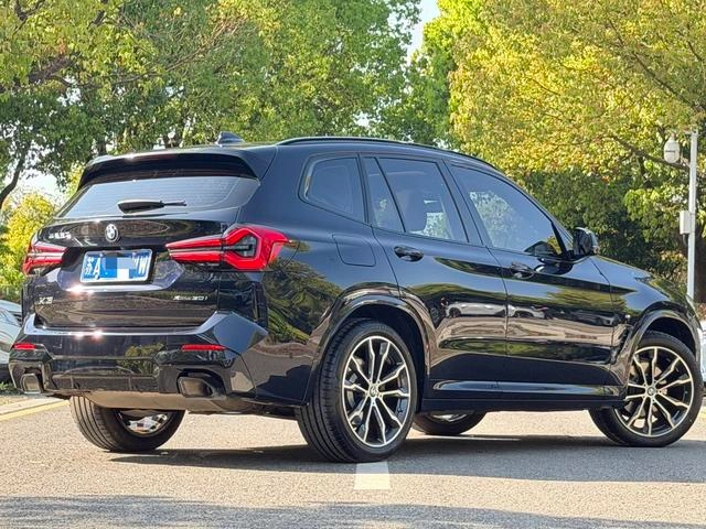 BMW X3 2023 xDrive30i Leading Type M Obsidian Night Suit exterior photo 4