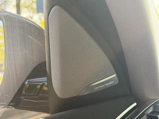 BMW X3 2023 xDrive30i Leading Type M Obsidian Night Suit interior photo 19