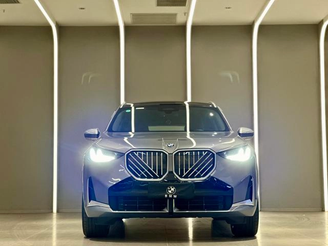 BMW X3 2025 xDrive30L Premium Class M Sports suit exterior photo 2
