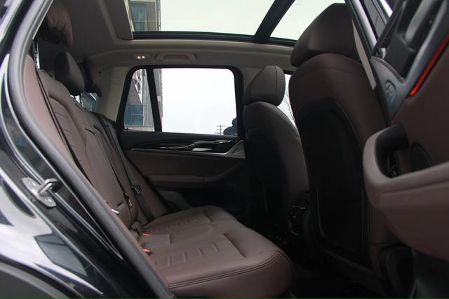 BMW X3 2021 xDrive25i Ensemble de luxe intérieur photo 13