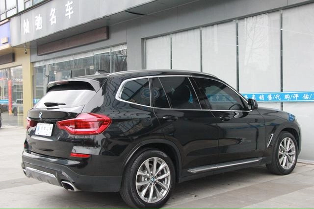 BMW X3 2021 xDrive25i Ensemble de luxe intérieur photo 15