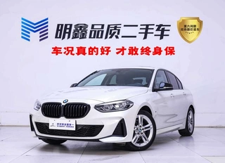 BMW 1 Series 2021 Restyling 120i M Sports Obsidian Night Edition exterior photo 2