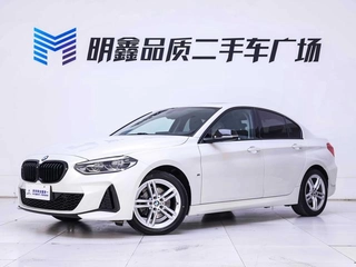 BMW 1 Series 2021 Restyling 120i M Sports Obsidian Night Edition exterior photo 3