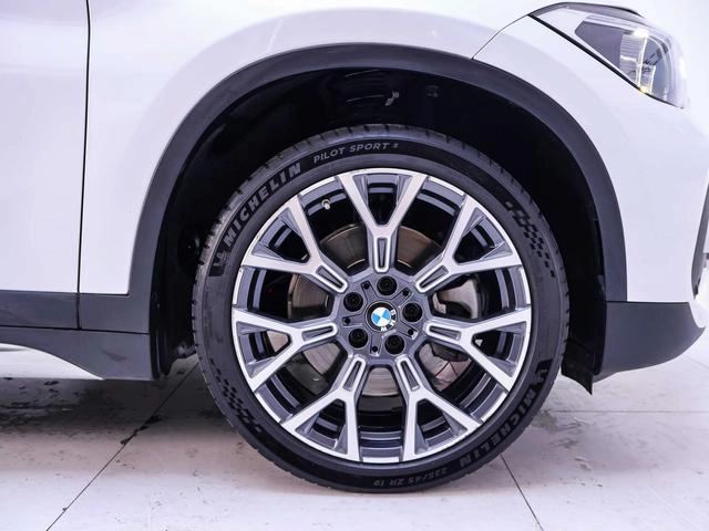 BMW X1 2022 Mise à jour xDrive25Li Type de luxe extérieur photo 7