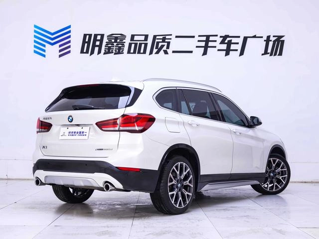 BMW X1 2022 Mise à jour xDrive25Li Type de luxe extérieur photo 8