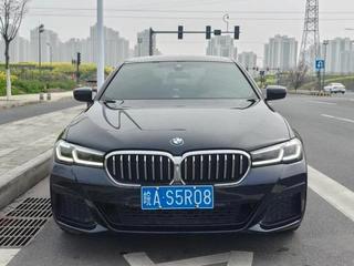 BMW 5 Series 2022 525Li M Sports suit exterior photo 3 BMW 5 Series 2022 525Li M Sports suit exterior photo 3