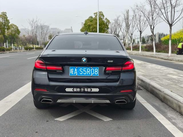 BMW 5 Series 2022 525Li M Sports suit exterior photo 5 BMW 5 Series 2022 525Li M Sports suit exterior photo 5