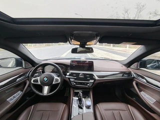 BMW 5 Series 2022 525Li M Sports suit interior photo 12 BMW 5 Series 2022 525Li M Sports suit interior photo 12
