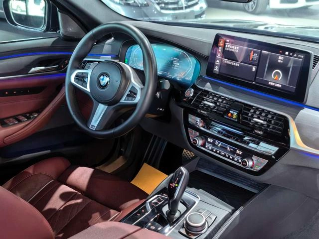 BMW 5 Series 2022 Second change 530Li Premium Class M Sports suit interior photo 9