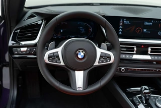 BMW Z4 2023 sDrive 25i M Sports suit interior photo 10 BMW Z4 2023 sDrive 25i M Sports suit interior photo 10