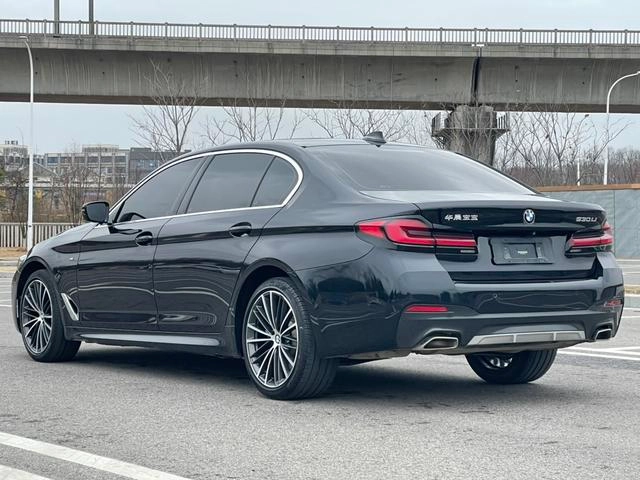 BMW 5 Series 2021 Restyling 530Li Leading Type M Sports suit exterior photo 6 BMW 5 Series 2021 Restyling 530Li Leading Type M Sports suit exterior photo 6