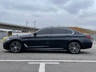 BMW 5 Series 2021 Restyling 530Li Leading Type M Sports suit exterior photo 7 BMW 5 Series 2021 Restyling 530Li Leading Type M Sports suit exterior photo 7