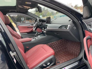 BMW 5 Series 2021 Restyling 530Li Leading Type M Sports suit interior photo 11 BMW 5 Series 2021 Restyling 530Li Leading Type M Sports suit interior photo 11