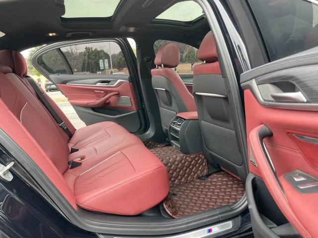BMW 5 Series 2021 Restyling 530Li Leading Type M Sports suit interior photo 12 BMW 5 Series 2021 Restyling 530Li Leading Type M Sports suit interior photo 12