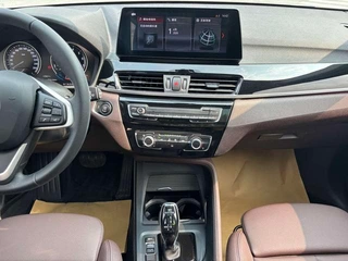 BMW X1 2022 sDrive20Li Fashionable interior photo 12