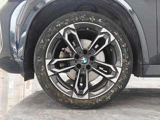 BMW X1 2023 xDrive25Li M Sports suit interior photo 17