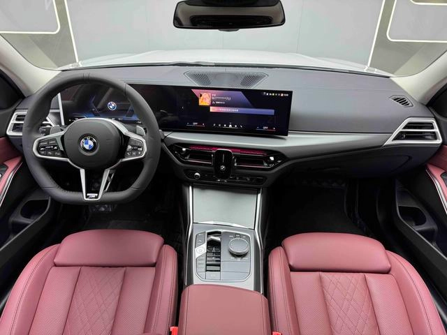 BMW 3 Series 2025 325i M Sports suit exterior photo 7 BMW 3 Series 2025 325i M Sports suit exterior photo 7