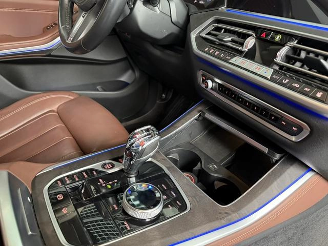BMW X5 2021 Restyling xDrive40i Premium Class M Sports suit interior photo 12 BMW X5 2021 Restyling xDrive40i Premium Class M Sports suit interior photo 12