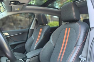 BMW 2 Series 2023 225i Four-door coupe M Sports suit interior photo 10 BMW 2 Series 2023 225i Four-door coupe M Sports suit interior photo 10