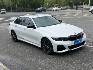BMW 3 Series 2022 Restyling 325i M Sports Night Suit exterior photo 7