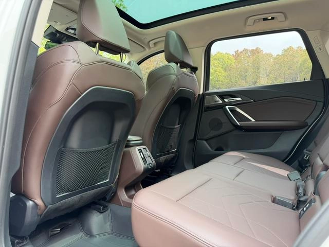 BMW X1 2023 sDrive25Li X Design Suit interior photo 18 BMW X1 2023 sDrive25Li X Design Suit interior photo 18