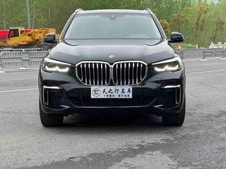 BMW X5 2022 xDrive 30Li M Ensemble de sport extérieur photo 2