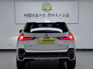 BMW X1 2023 sDrive25Li M Sports suit interior photo 11