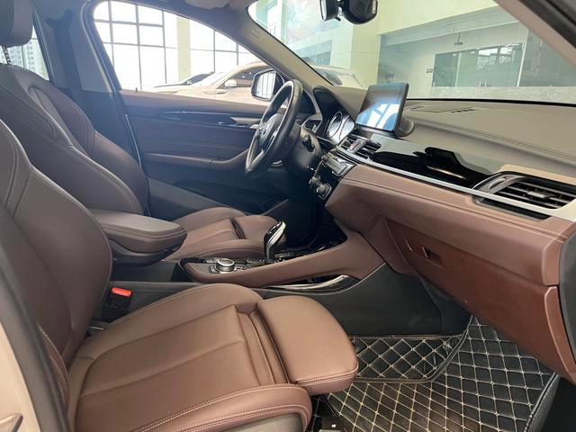 BMW X2 2021 Reforma sDrive25i M Traje todoterreno exterior foto 8