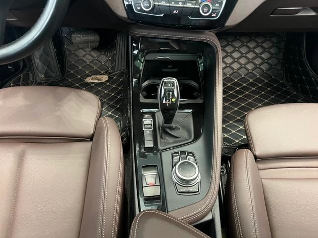 BMW X2 2021 Reforma sDrive25i M Traje todoterreno interior foto 12