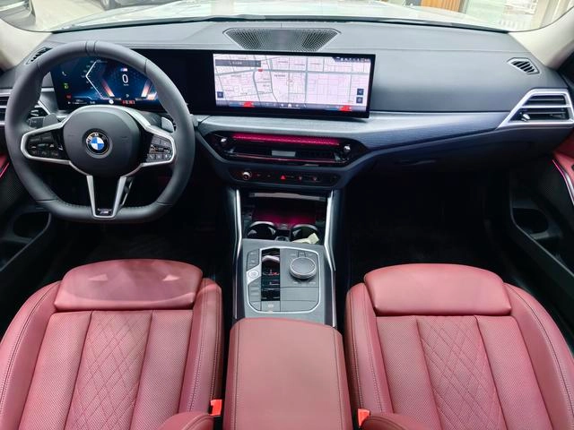BMW 3 Series 2025 325Li M Ensemble de sport intérieur photo 9 BMW 3 Series 2025 325Li M Ensemble de sport intérieur photo 9