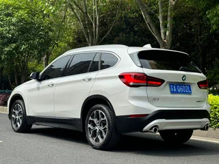 BMW X1 2020 xDrive25Li Premium Class exterior photo 5