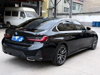 BMW 3 Series 2023 320Li M Sports suit interior photo 7