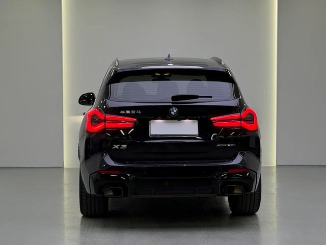 BMW X3 2022 xDrive30i Premium Class M Obsidian Night Suit exterior photo 5