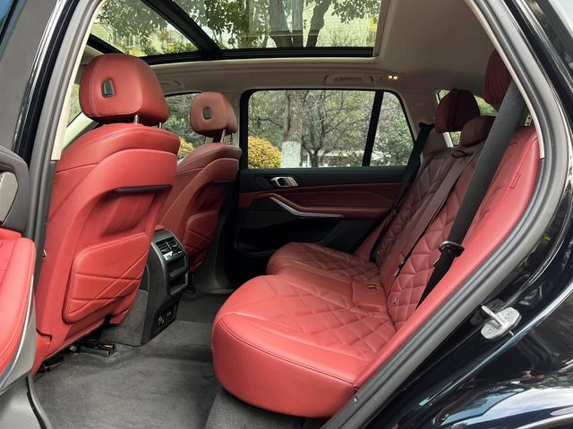 BMW X5 2022 xDrive 30Li M Conjunto deportivo exterior foto 8 BMW X5 2022 xDrive 30Li M Conjunto deportivo exterior foto 8