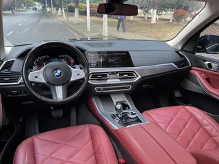 BMW X5 2022 xDrive 30Li M Conjunto deportivo interior foto 13 BMW X5 2022 xDrive 30Li M Conjunto deportivo interior foto 13