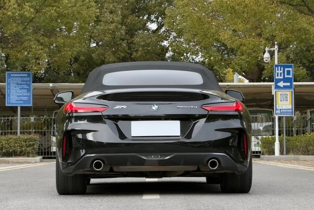 BMW Z4 2020 sDrive 25i Blaze Sun Limited Edition exterior photo 4