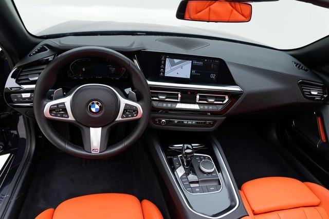 BMW Z4 2023 sDrive 25i M Conjunto deportivo exterior foto 5