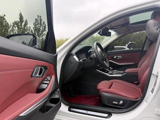 BMW 3 Series 2022 325Li M Sports suit exterior photo 6