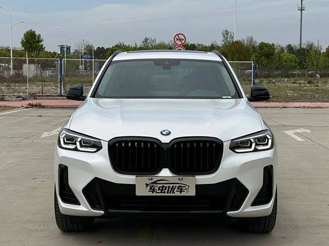BMW X3 2022 xDrive30i Leading Type M Obsidian Night Suit exterior photo 2