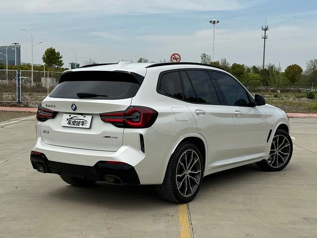 BMW X3 2022 xDrive30i Leading Type M Obsidian Night Suit exterior photo 3