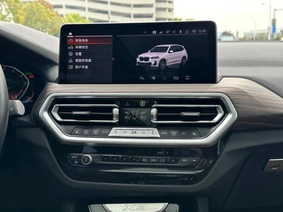 BMW X3 2022 xDrive30i Leading Type M Obsidian Night Suit interior photo 13