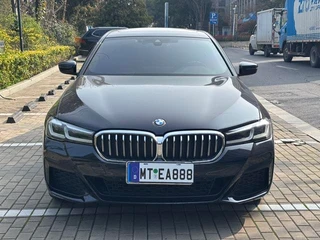BMW 5 Series 2022 Segundo cambio 525Li M Conjunto deportivo exterior foto 2