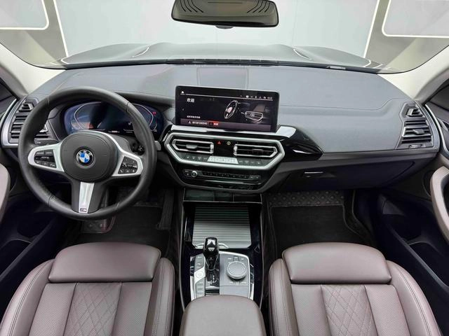 BMW X3 2022 xDrive25i M Sports suit exterior photo 7