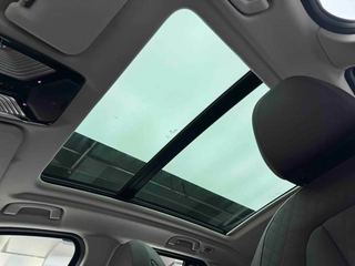 BMW X3 2022 xDrive25i M Sports suit interior photo 15