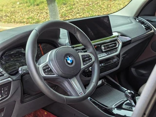BMW X3 2022 xDrive25i M Conjunto deportivo interior foto 11