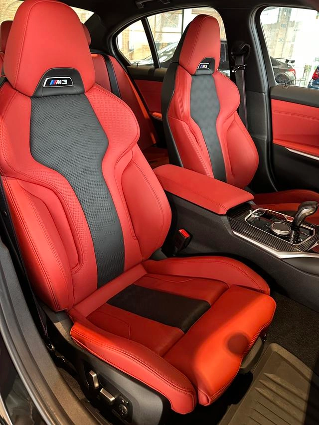 BMW M3 2021 M3 four-door sedan Thunder Edition interior photo 12