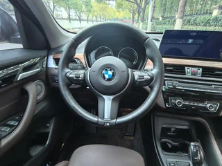 BMW X1 2022 sDrive25Li Leading Type interior photo 9 BMW X1 2022 sDrive25Li Leading Type interior photo 9