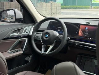 BMW X1 2025 sDrive25Li X Design Suit interior photo 13